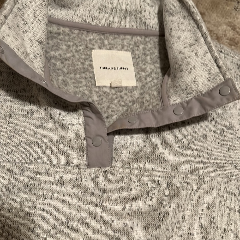 Thread & supply sweater - Picture 4 of 5